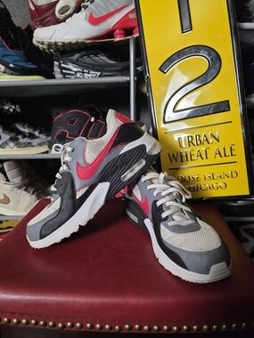 🔥 Men's Nike Size 8 Air Max Excee Grey White Red Sneakers